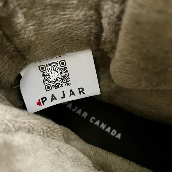 Pajar Janie Waterproof Cold Weather Made In Canada Women's Size 10 Pull On Boot - Picture 9 of 10